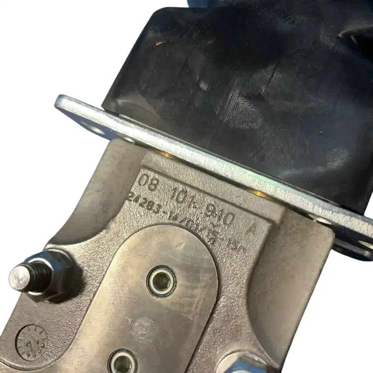 Sandvik-88178229-(Rexroth-07282328-2-2TH6L82-10-M82M01)-Zawór-sterujący-7