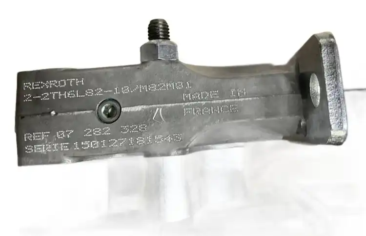 Sandvik-88178229-(Rexroth-07282328-2-2TH6L82-10-M82M01)-Zawór-sterujący-8