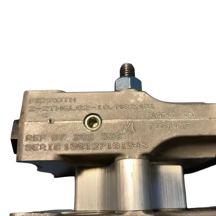 Sandvik-88178229-(Rexroth-07282328-2-2TH6L82-10-M82M01)-Zawór-sterujący-9