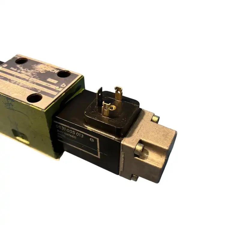 Bosch-0-810-090-100-(Bosch-081WV06P1N101WS024-00A0)-Zawór-hydrauliczny-7