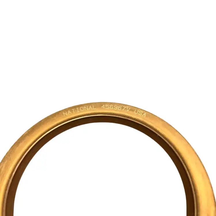 Sandvik-046-993-67-04699367-(NATIONAL-456967V)-Uszczelniacz-olejowy-3