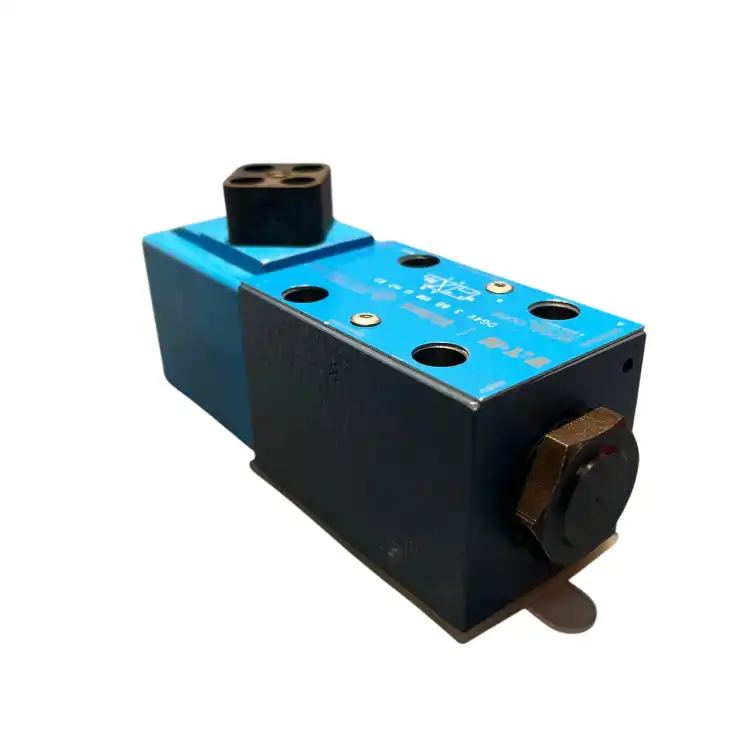 Eaton-Vickers-DG4V-3-8B-VM-U-H7-61-(02-301682)-Rozdzielacz-suwakowy-8