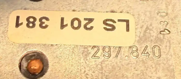 Volvo-LS201.381-0813610-00-003-297.840-Przełącznik-kierunku-jazdy-4