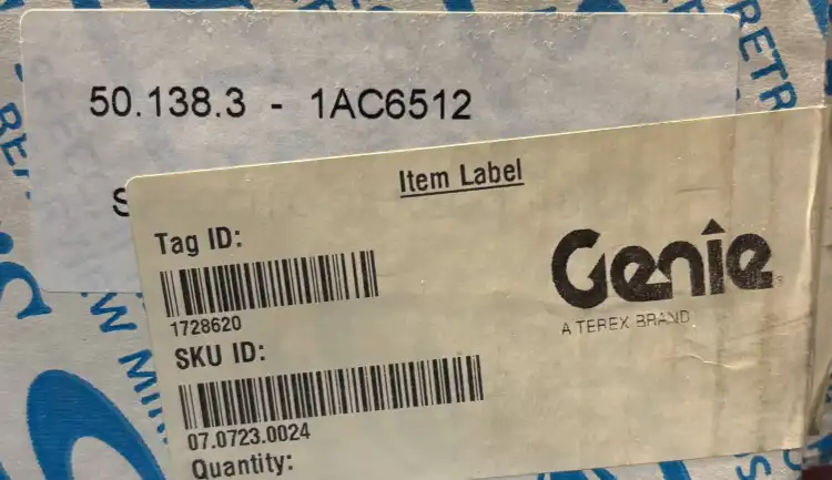 Genie-07.0723.0024GT-0707230024-Lusterko-z-uchwytem-montażowym-3
