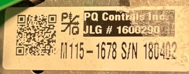 JLG-7011938-1600290-Joystick-do-JLG-3
