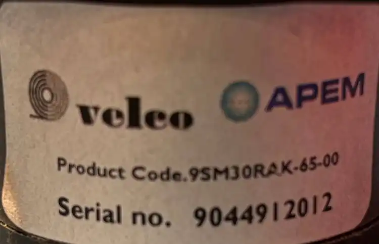 Velco-APEM-9SM30RAK-65-00-Joystick-2