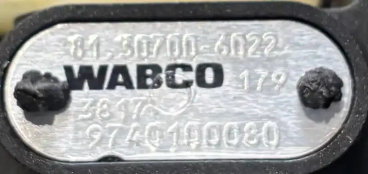 MAN-81307006022-WABCO-974-010-008-0-Pompa-sprzęgła-5