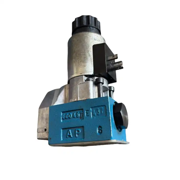 Rexroth-R900570744-M-3-SEW-6-U35-420-M-G96-N9K4-Zawór-hydrauliczny-2