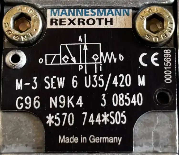 Rexroth-R900570744-M-3-SEW-6-U35-420-M-G96-N9K4-Zawór-hydrauliczny-3