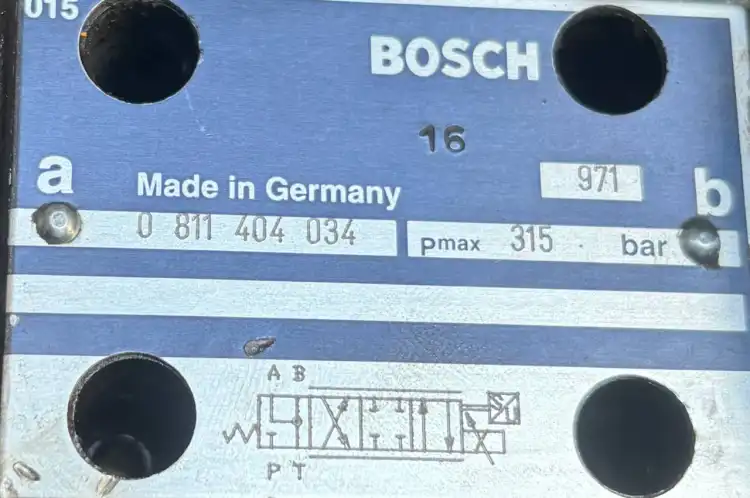 Bosch-0-831-006003-0-811-404-034-Zawór-hydrauliczny-2
