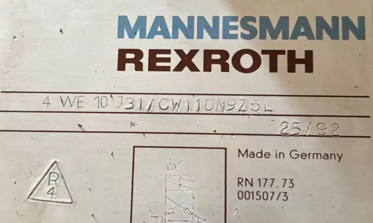 Mannesmann-Rexroth-4-WE-10-J31-CW110N9Z5L-001507-3-Zawór-hydrauliczny-3