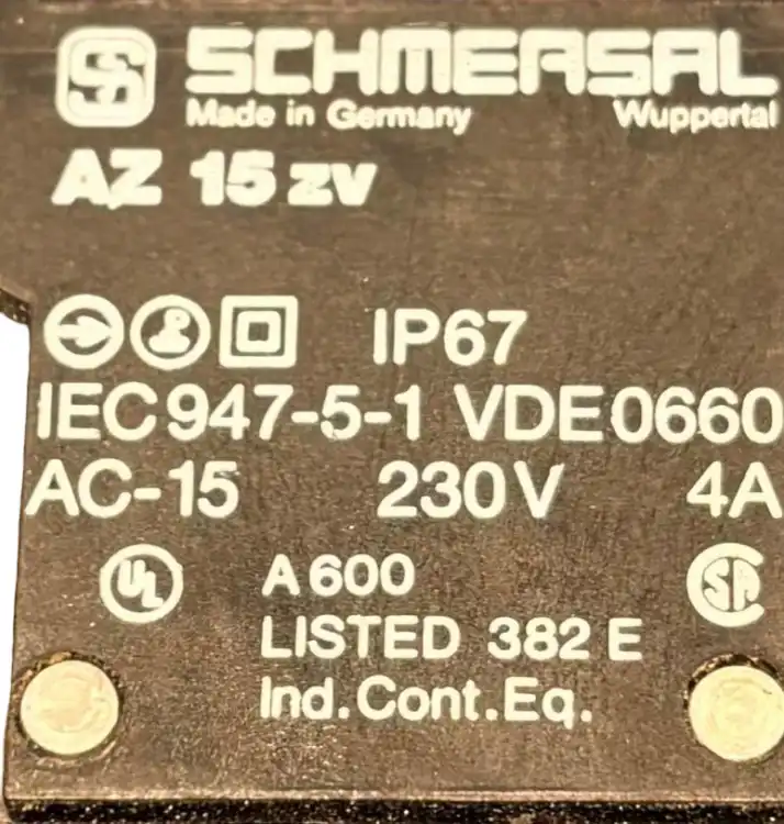 Schmersal-AZ-15-zv-Wyłącznik-bezpieczeństwa-kluczowy-AC-15,-230V,-4A-2