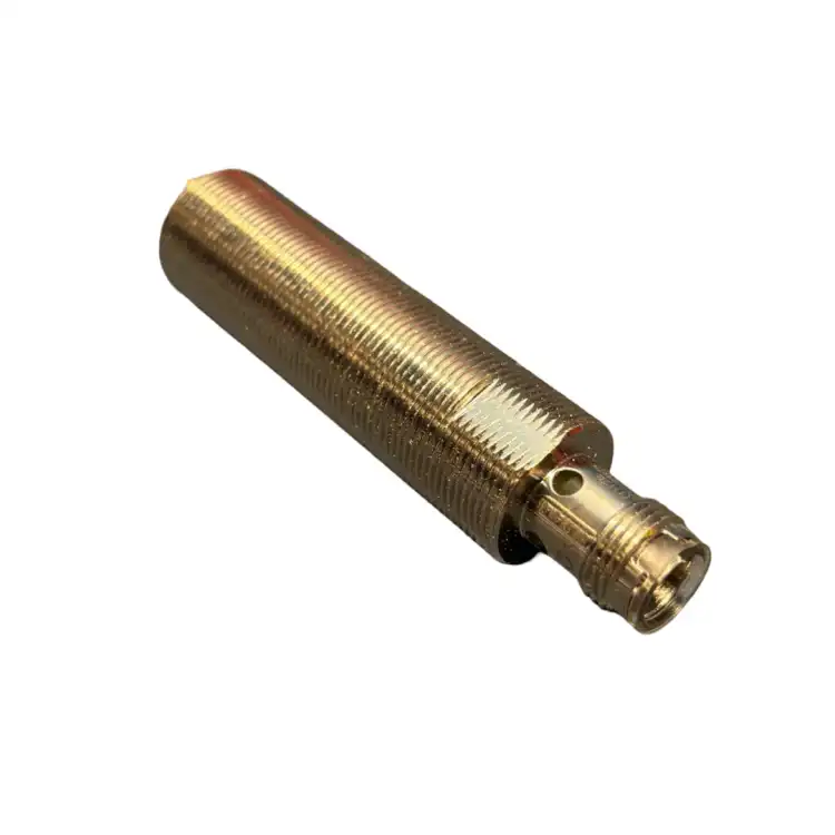 OMRON-E2A-M18LS08-M1-B3-Czujnik-indukcyjny-2