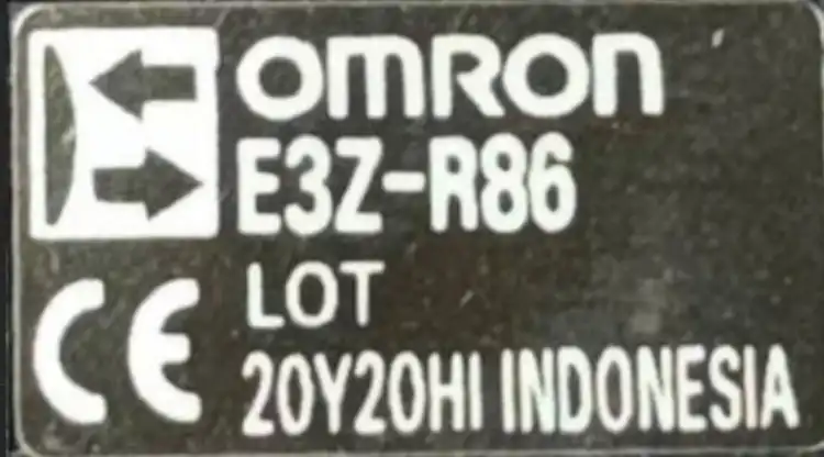 Omron-E3Z-R86-Czujnik-Fotoelektryczny-2