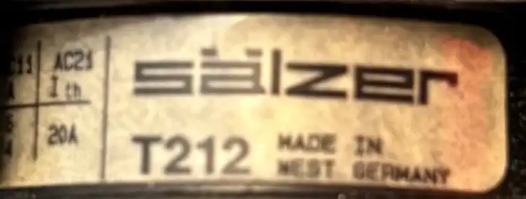 Sälzer-Salzer-T212-Wyłącznik-Tablicowy-15AMP-600VAC-4
