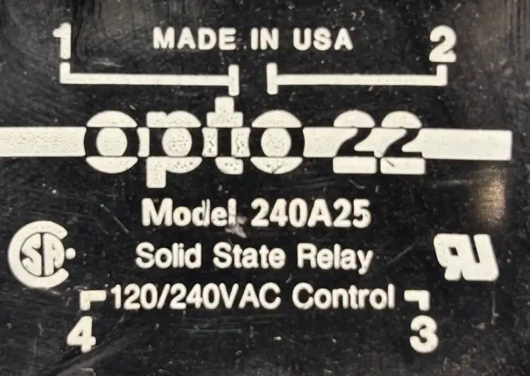Opto-22-240A25-Przekaźnik-półprzewodnikowy-120-240-VAC-2