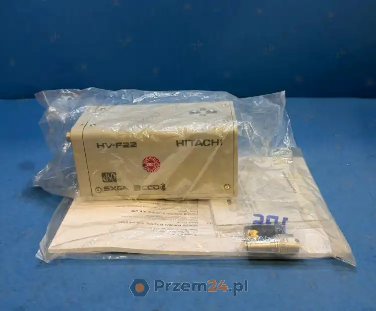 Hitachi-HV-F22F-119334-Przemysłowa-kamera-kolorowa-12V-8.5W-3