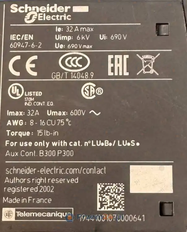 Schneider-Electric-LU2MB0BL-036377-blok-nawrotny-32A-4