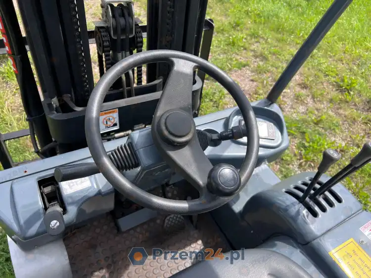 Wózek-widłowy-Hytsu-FE-15-S-6