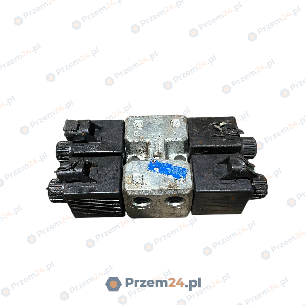 JCB-333-C6980-(Rexroth-R933002731)-Rozdzielacz-sterowania-do-3CX,-3DX,-5CX